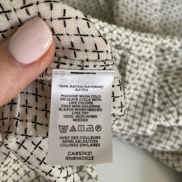 Lou & Grey Cream and Black Cross Stitch Design Pheasant Style Top Size M - Picture 11 of 11